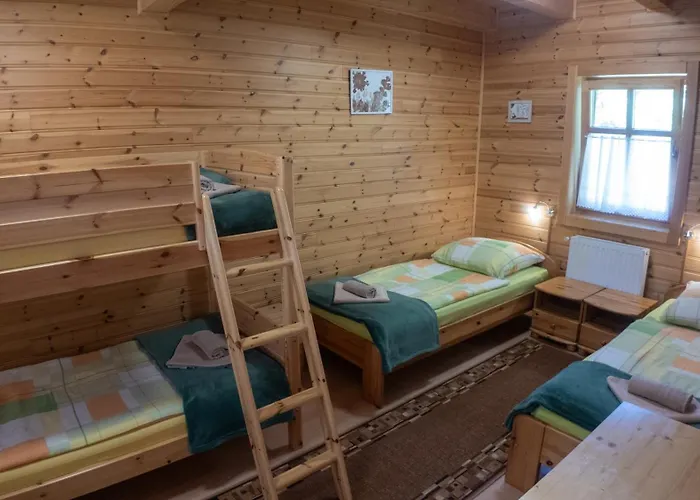 Bak Vendeglo Fahazak *