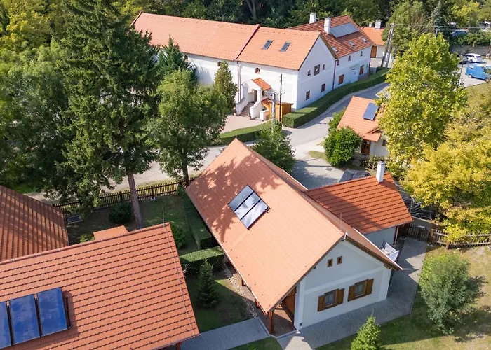 Bak Vendeglo Fahazak * Gyulakeszi