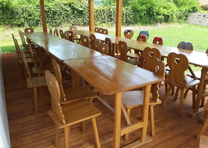 Hostel Bak Vendeglo Fahazak